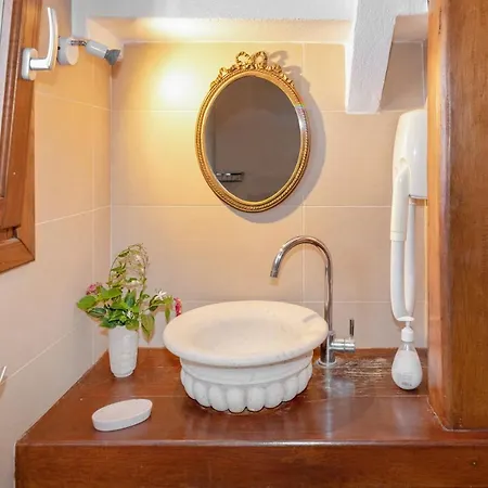 Apartament Traditional Arsanas *