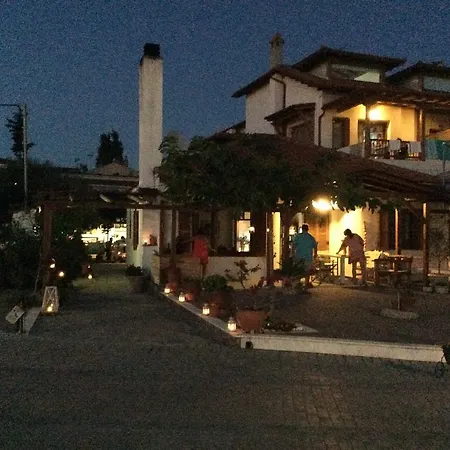 Traditional Arsanas * Nikiti (Sithonia)